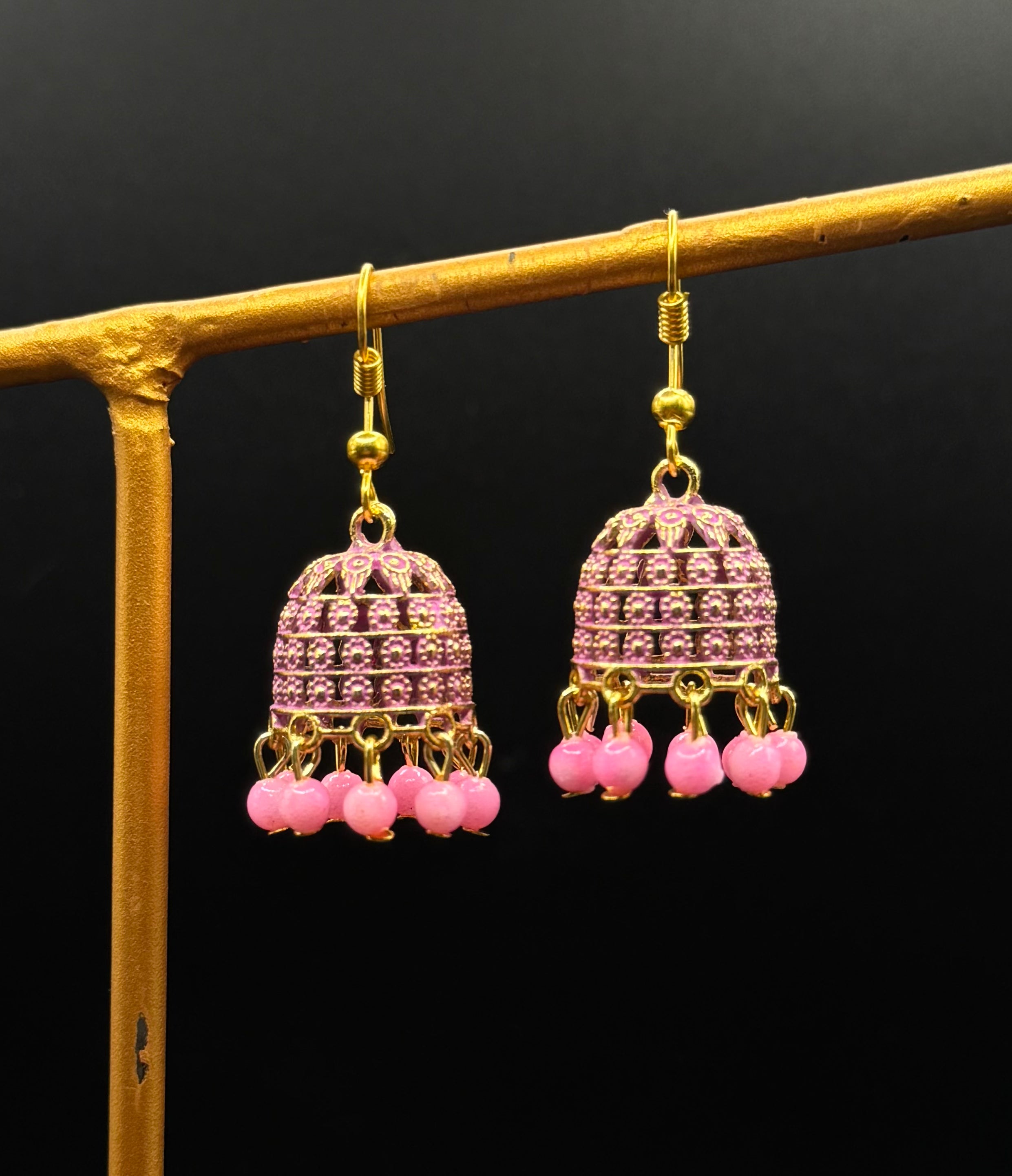 Saba-e-shahi Jhumkay